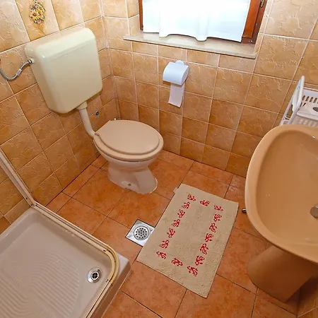Apartments Ratko 1416 Galižana